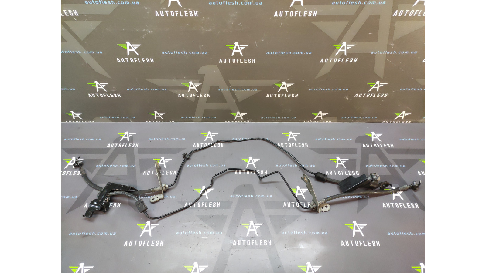 Б/у крепление тормозной трубки 6G91-2B110-GD, 6G91-2B110-DD для Volvo S60 II/ V60/ V70 III/ XC60/ XC70