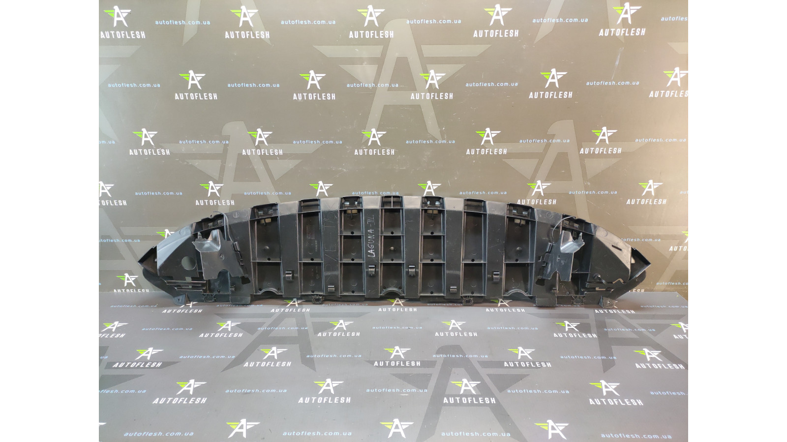 Б/у защита двигателя 44328 для Renault Laguna III