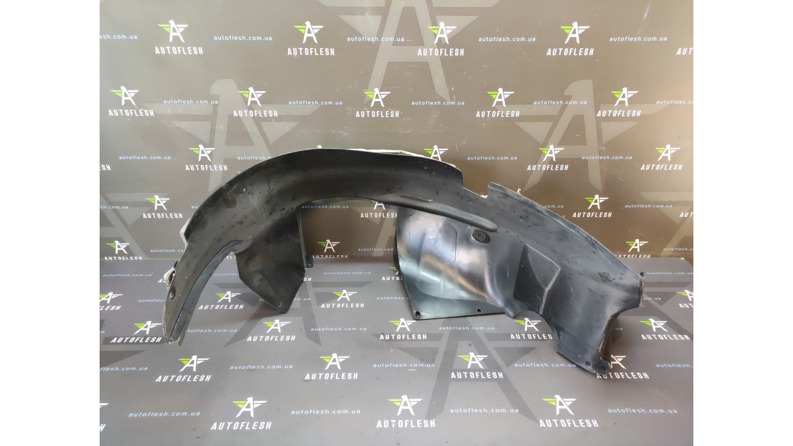 Б/в підкрилок передній правий 9644710980 для Citroen Berlingo/ Peugeot Partner