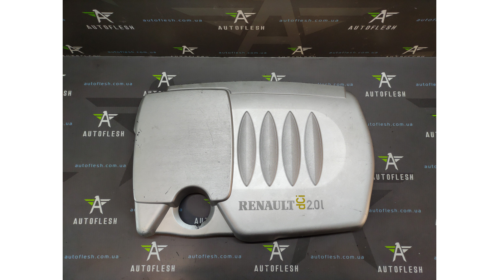 Б/в накладка двигуна декоративна 8200413533, 2.0 dCi для Renault Espace IV/ Laguna II/ Megane II/ Scenic II
