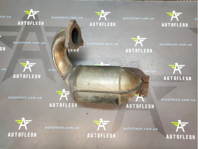 Купити катализатор 8200274616, 7700114302 Renault Espace 4 Grand Scenic 2 Laguna 2 Megane 2 Scenic 2 Купити катализатор 8200274616, 7700114302 Renault Espace 4 Grand Scenic 2 Laguna 2 Megane 2 Scenic 2