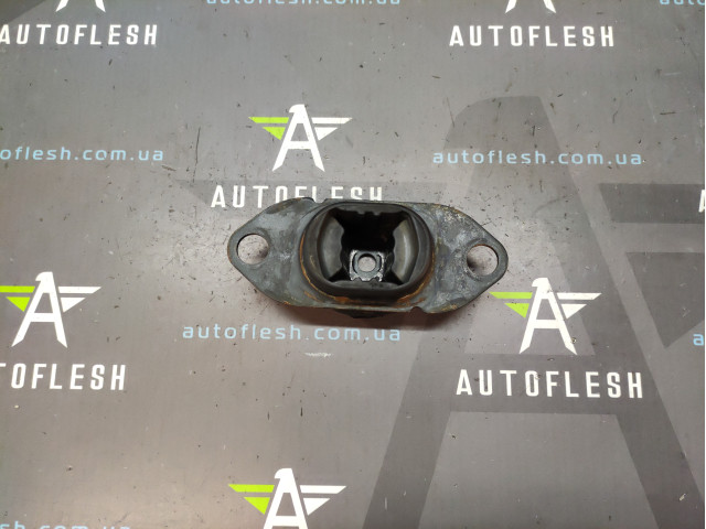 Подушка двигателя/ опора двигателя 112202847R, 112205217R Dacia Renault Подушка двигателя/ опора двигателя 112202847R, 112205217R Dacia Renault