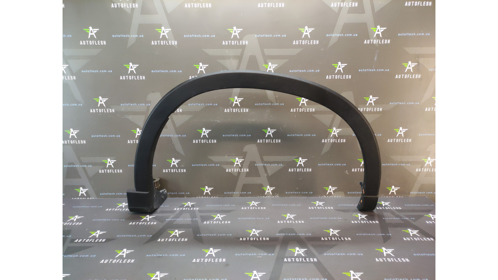 Б/в накладка крила передня права KD53-51W21 для Mazda CX-5