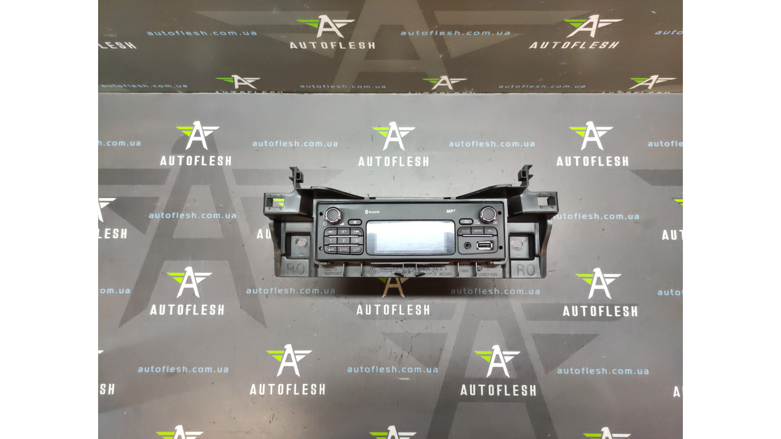 Б/у автомагнитола/ радио 281154063R, 280382416R для Mercedes Citan/ Renault Kangoo II Б/у автомагнитола/ радио 281154063R, 280382416R для Mercedes Citan/ Renault Kangoo II