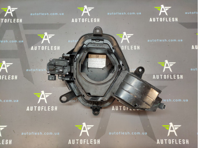 Купити лючок бака 1119985X Renault Zoe Купити лючок бака 1119985X Renault Zoe