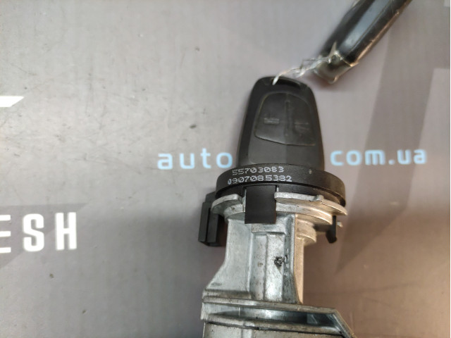 Купити замок запалювання/ ключ 56155, 55703083 Opel Corsa D Купити замок запалювання/ ключ 56155, 55703083 Opel Corsa D