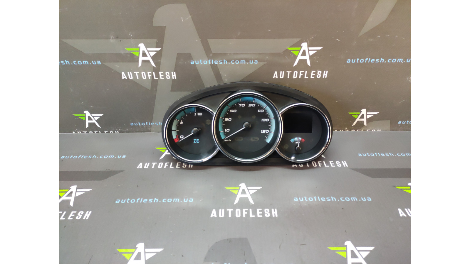 Б/у приборная панель/ спидометр 248108436R для Renault Fluence Z.E.