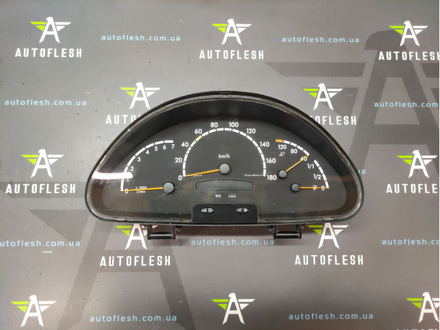Б/в панель приладів/ спідометр A0014460721 для Mercedes Sprinter