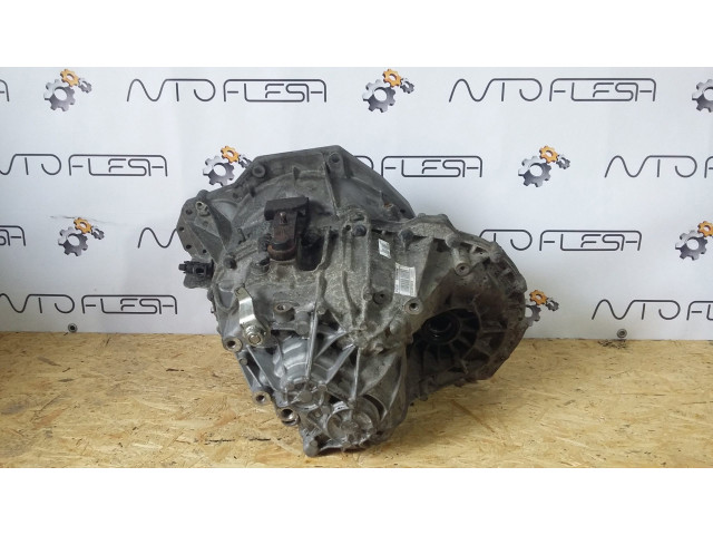 Б/у КПП ''PF6006'', 8200546196, 2.5 dCi для Nissan Interstar/ Opel Movano/ Renault Master Б/у КПП ''PF6006'', 8200546196, 2.5 dCi для Nissan Interstar/ Opel Movano/ Renault Master