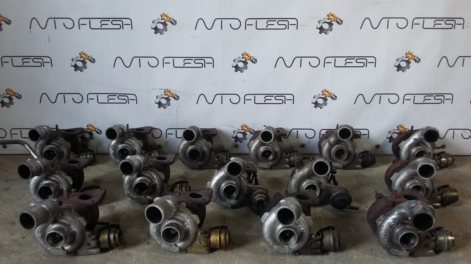 Б/у турбина 5D GARRET GT1749V 1.9 DCI 8200114015 для Mitsubishi/ Nissan/ Renault/ Volvo