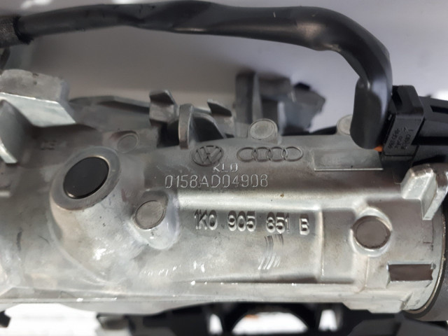 Б/у замок зажигания с контактной группой 1K0905851B/ 1K0953549BF для Volkswagen Б/у замок зажигания с контактной группой 1K0905851B/ 1K0953549BF для Volkswagen