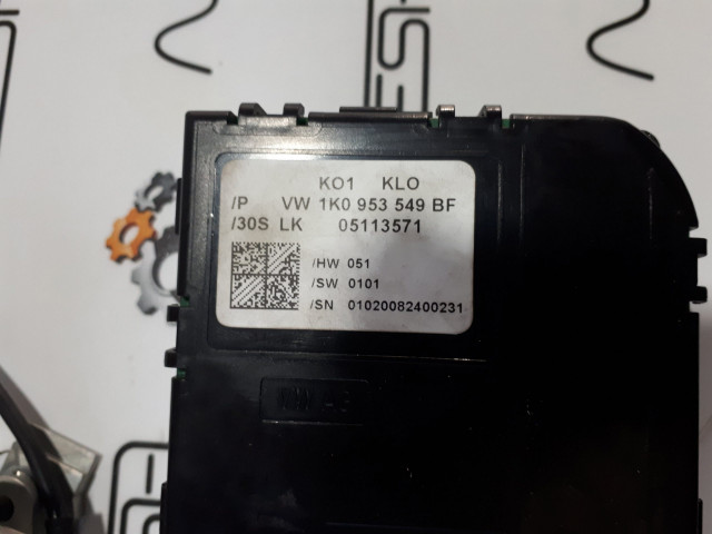 Б/у замок зажигания с контактной группой 1K0905851B/ 1K0953549BF для Volkswagen Б/у замок зажигания с контактной группой 1K0905851B/ 1K0953549BF для Volkswagen