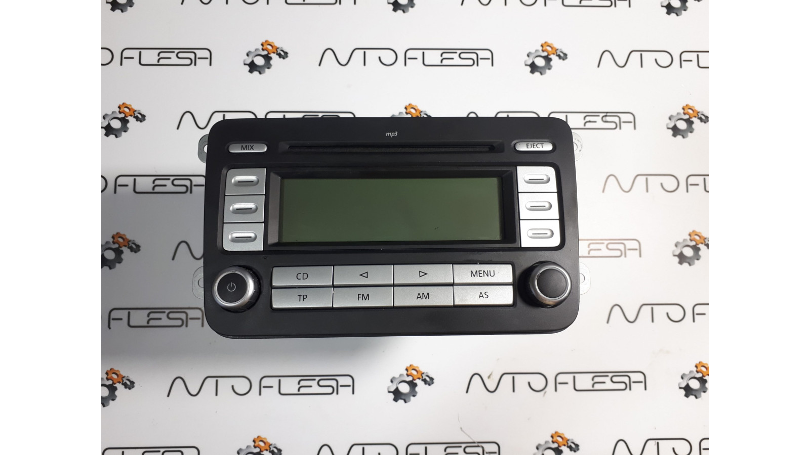 Б/в автомагнітола 1K0035186AF для Volkswagen Caddy III/ Golf V/ Passat/ Touran