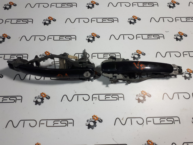 Б/у ручка двери наружная 5J0837886/ 1K0837886A для Skoda/ Volkswagen Б/у ручка двери наружная 5J0837886/ 1K0837886A для Skoda/ Volkswagen