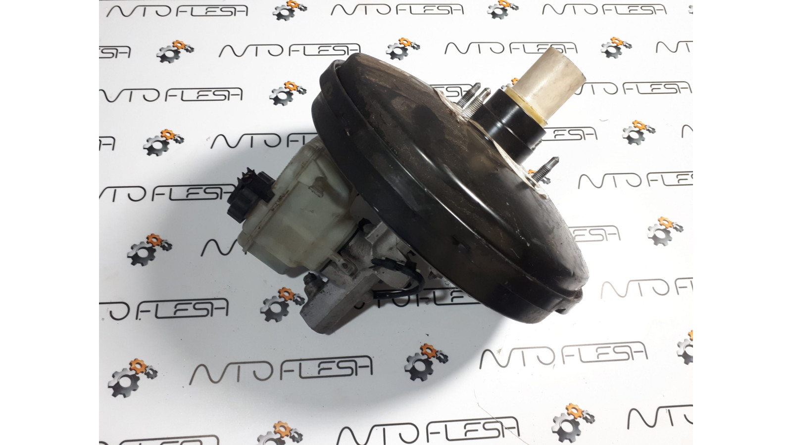 Б/у усилитель тормозов 1K1614105AQ для Seat/ Volkswagen Б/у усилитель тормозов 1K1614105AQ для Seat/ Volkswagen