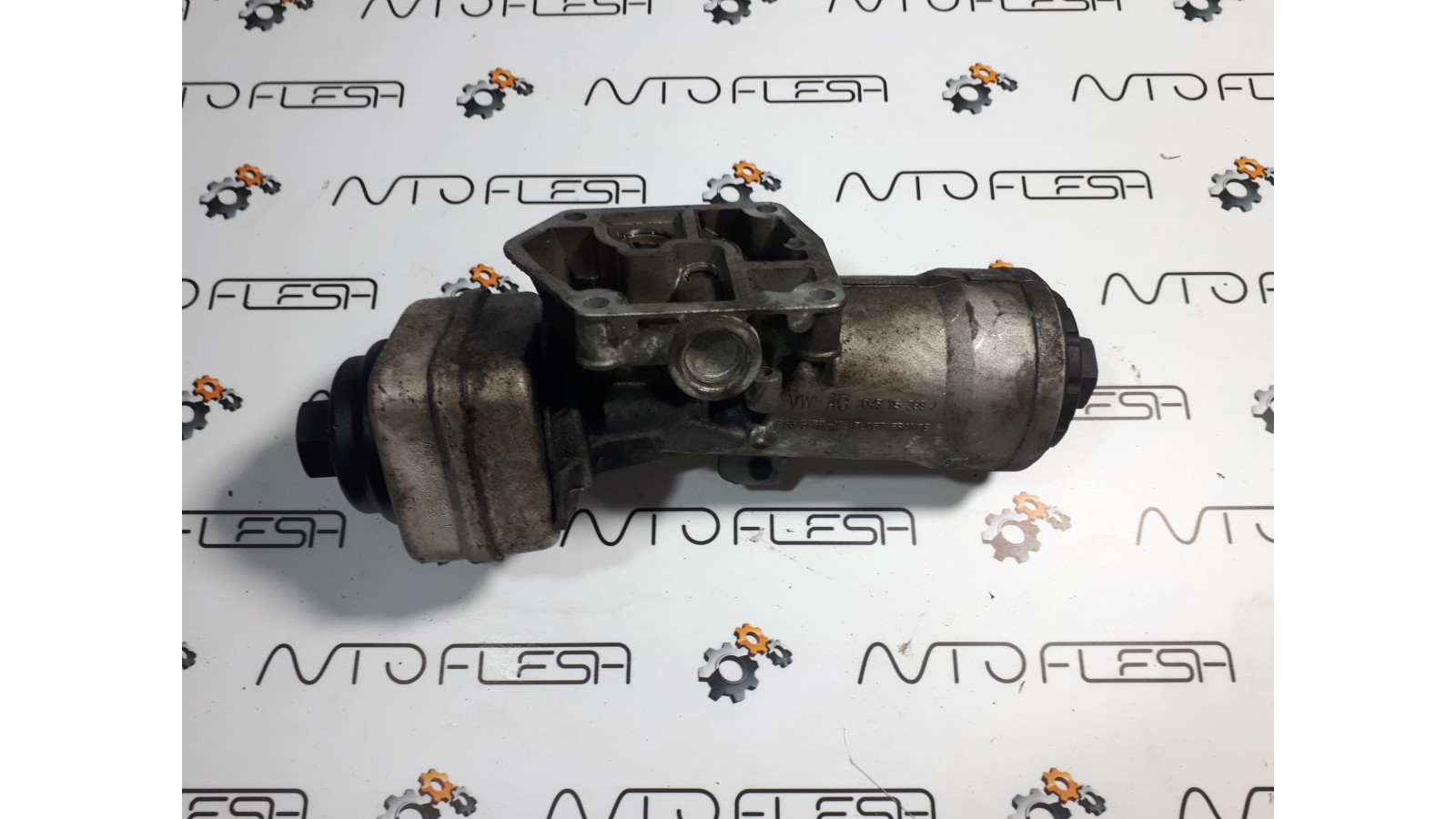 Б/у корпус масляного фильтра 045115389J для Audi/ Seat/ Skoda/ Volkswagen