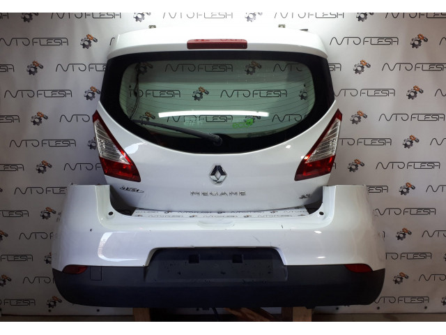 Б/у бампер задний Renault Megane Б/у бампер задний Renault Megane