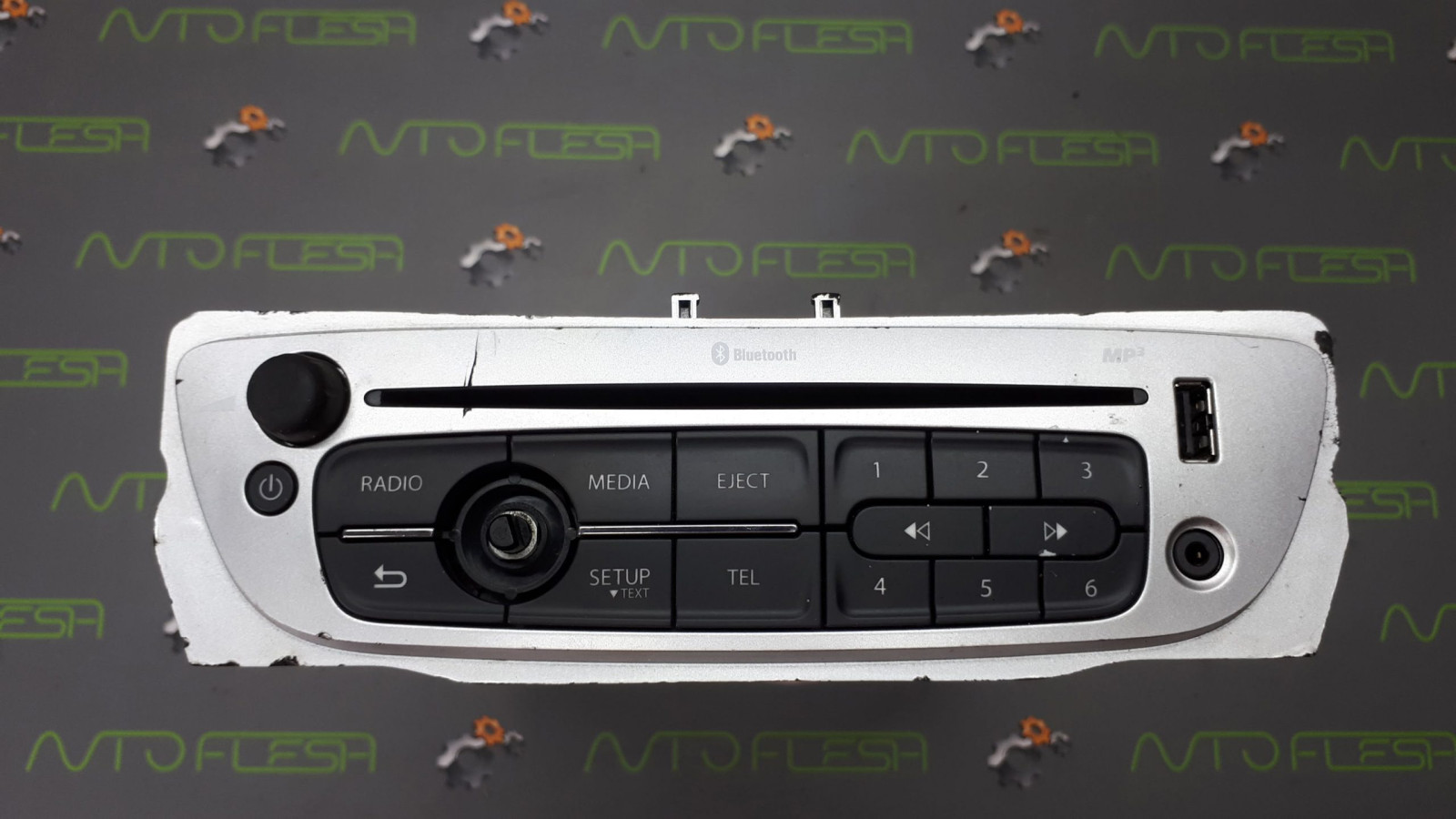 Б/у автомагнітола 281153266R для Renault Fluence/ Megane III/ Scenic III