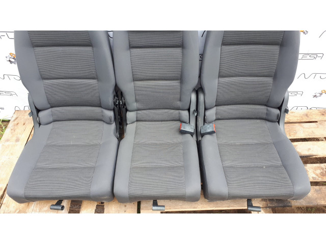 Б/у сиденье для Volkswagen Touran 2010 Б/у сиденье для Volkswagen Touran 2010