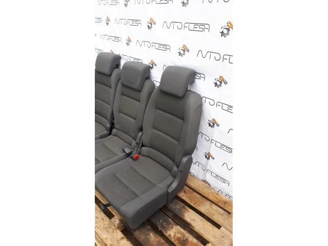 Б/у сиденье для Volkswagen Touran 2010 Б/у сиденье для Volkswagen Touran 2010