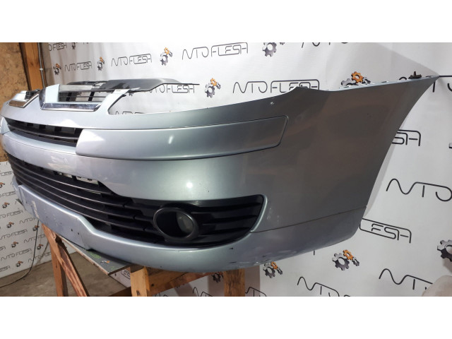 Б/у бампер передний для Citroen C4 Б/у бампер передний для Citroen C4
