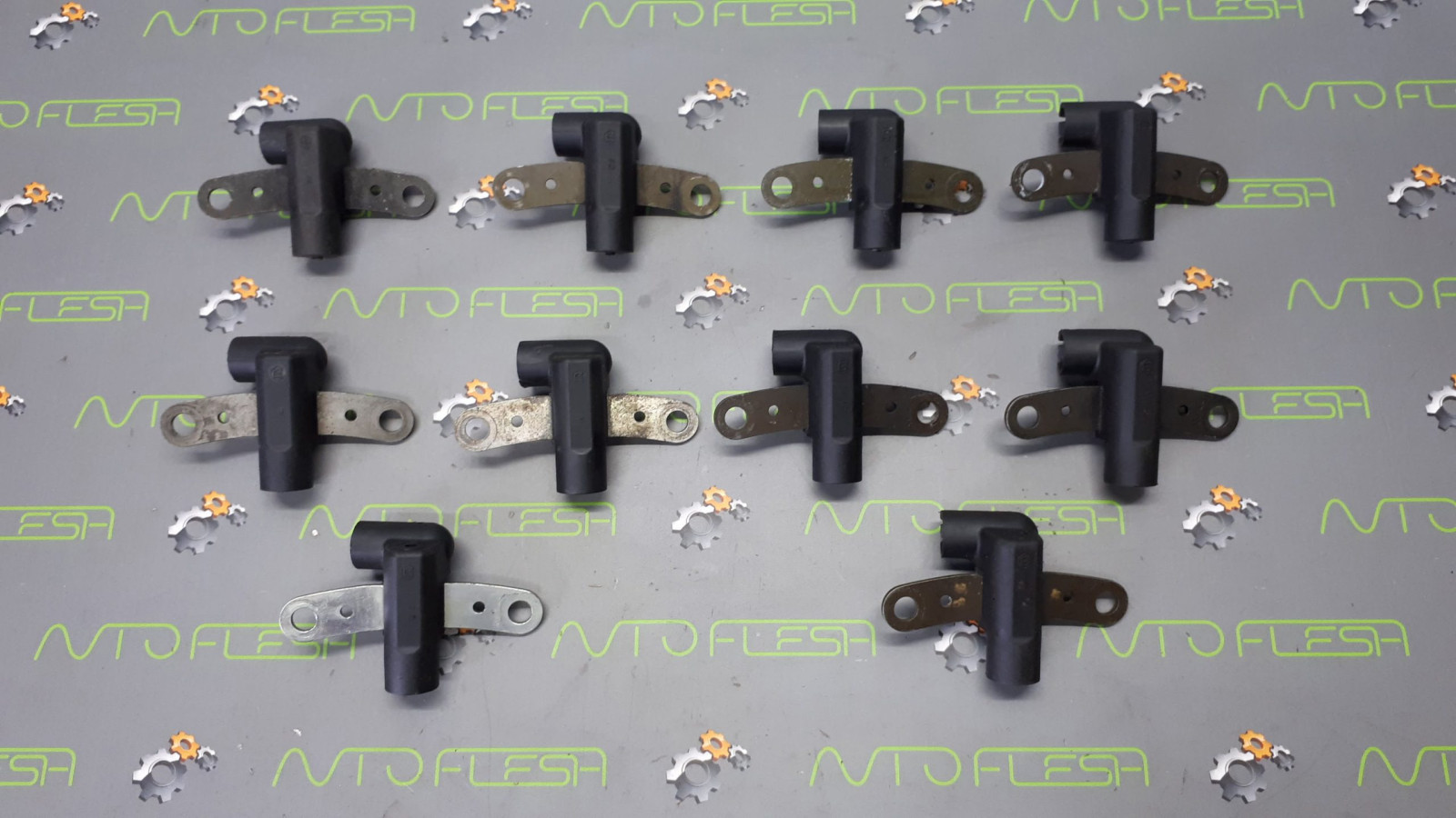 Б/у датчик коленвала 8200688406/ 8200439315/ 7700109055 для Dacia/ Nissan/ Renault/ Suzuki