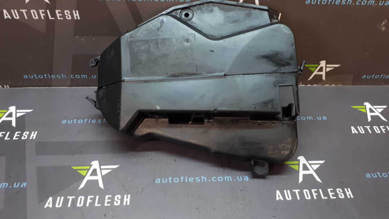Б/у защита ГРМ/ защита ремня ГРМ 135630596R, 1.5 dCi для Nissan/ Renault