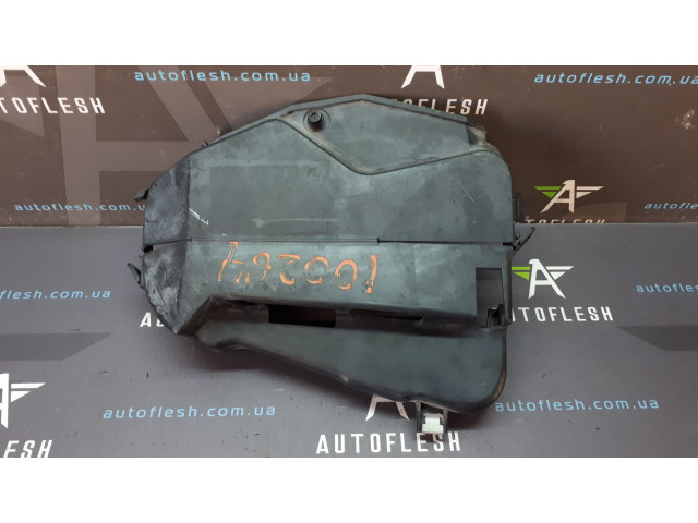 Б/у защита ремня ГРМ/ защита ГРМ 135630719R, 1.5 dCi для Dacia/ Renault Б/у защита ремня ГРМ/ защита ГРМ 135630719R, 1.5 dCi для Dacia/ Renault