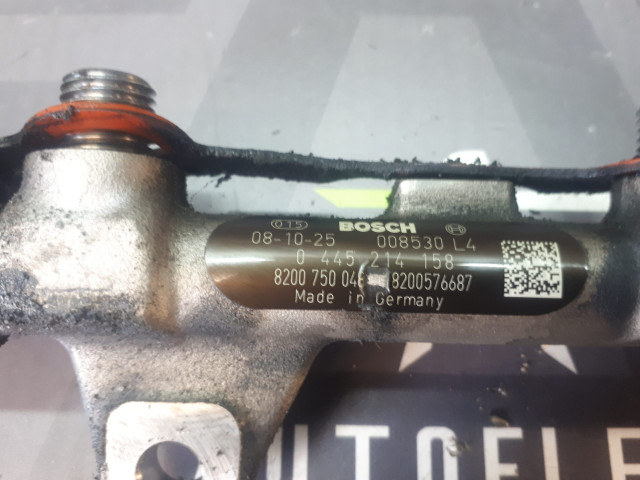 Б/у топливная рейка/ топливная рампа 0445214113, H8200576687, 1.9 dCi для Renault Grand Scenic II/ Megane II/ Scenic II Б/у топливная рейка/ топливная рампа 0445214113, H8200576687, 1.9 dCi для Renault Grand Scenic II/ Megane II/ Scenic II