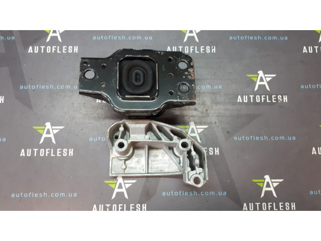 Б/у кронштейн двигателя/ подушка двигателя 8200168002 для Renault Scenic II Б/у кронштейн двигателя/ подушка двигателя 8200168002 для Renault Scenic II