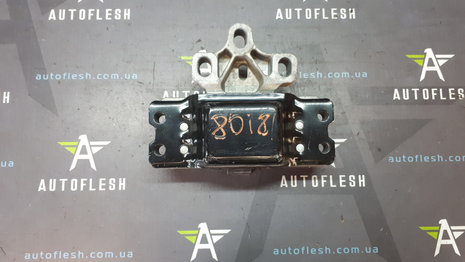 Б/у кронштейн двигателя/ подушка двигателя 1K019955 для Audi/ Seat/ Skoda/ Volkswagen