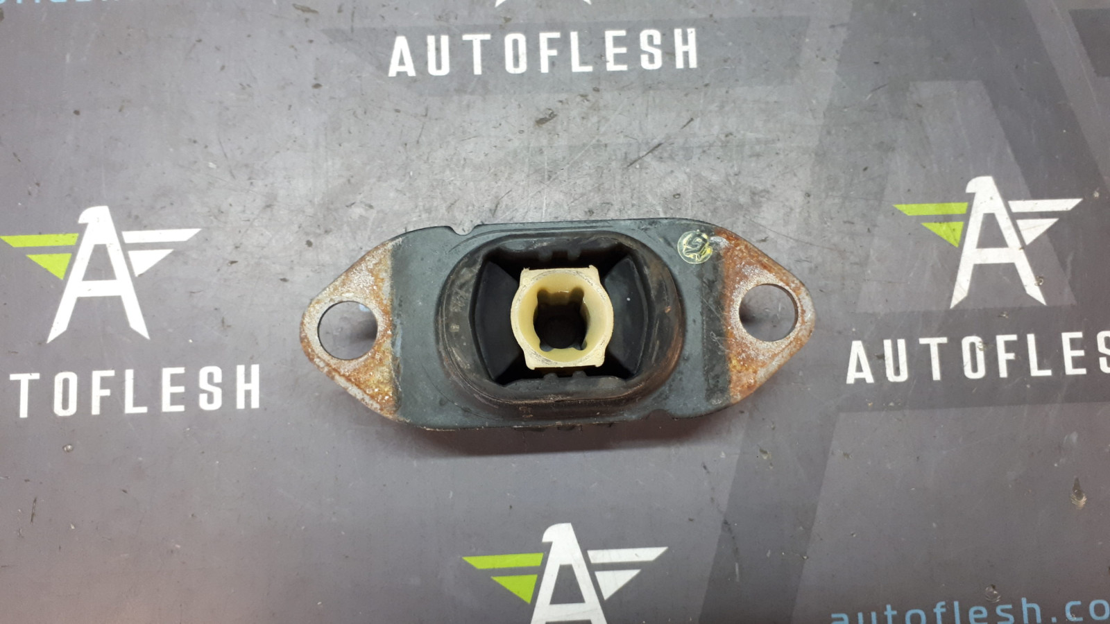 Б/у подушка двигателя/ опора двигателя 112205217R, 1.5 dCi для Dacia/ Renault