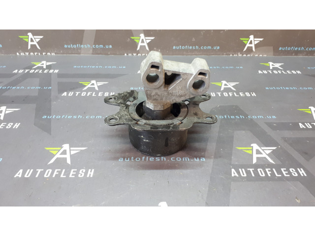 Б/у подушка двигателя/ опора двигателя 13109200 для Opel Corsa C/ Meriva/ Tigra Twintop