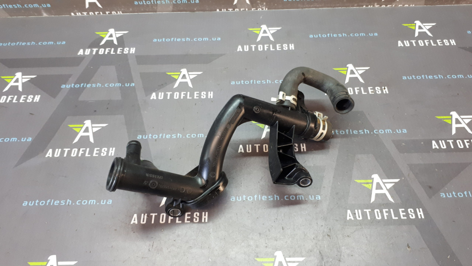 Б/у патрубок системы охлаждения 9670254180, 1.6 HDi для Citroen/ Peugeot
