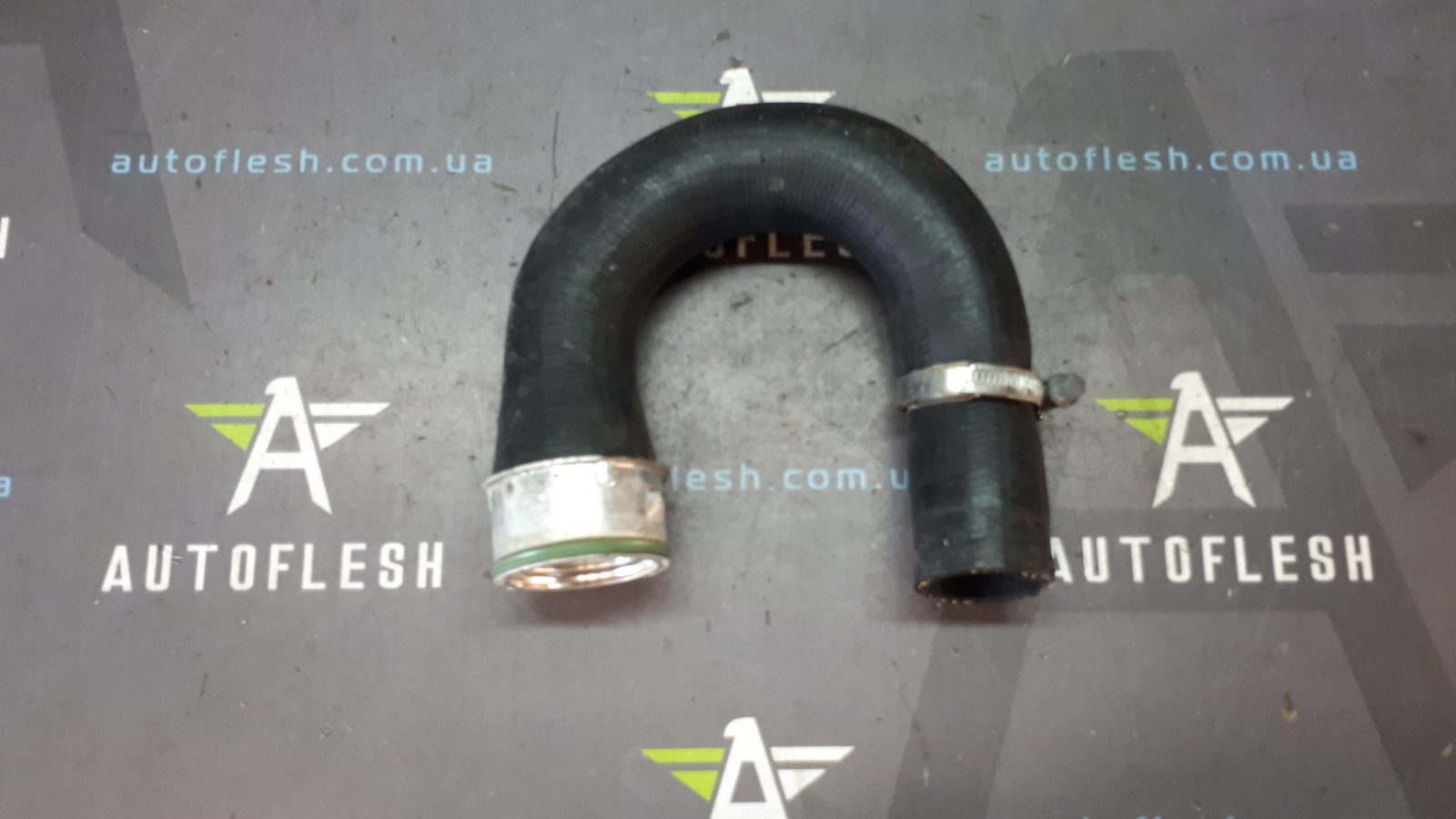 Б/у патрубок интеркуллера 24460993BA, 1.3 CDTi для Opel