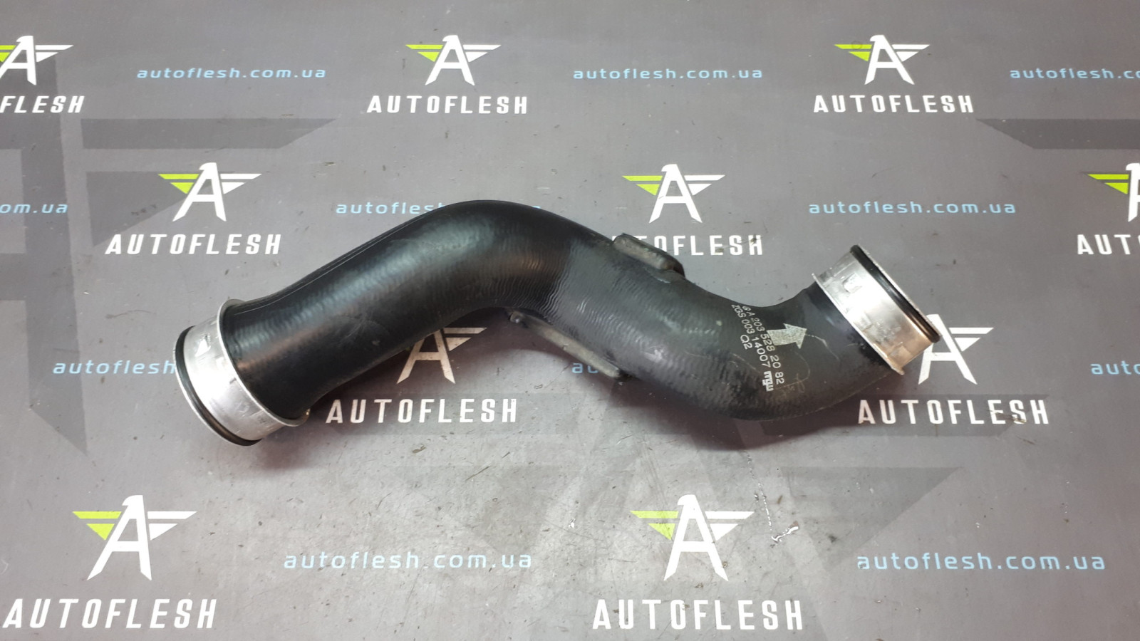 Б/у патрубок интеркулера A2035282082, 2.2 CDI для Mercedes C-Class