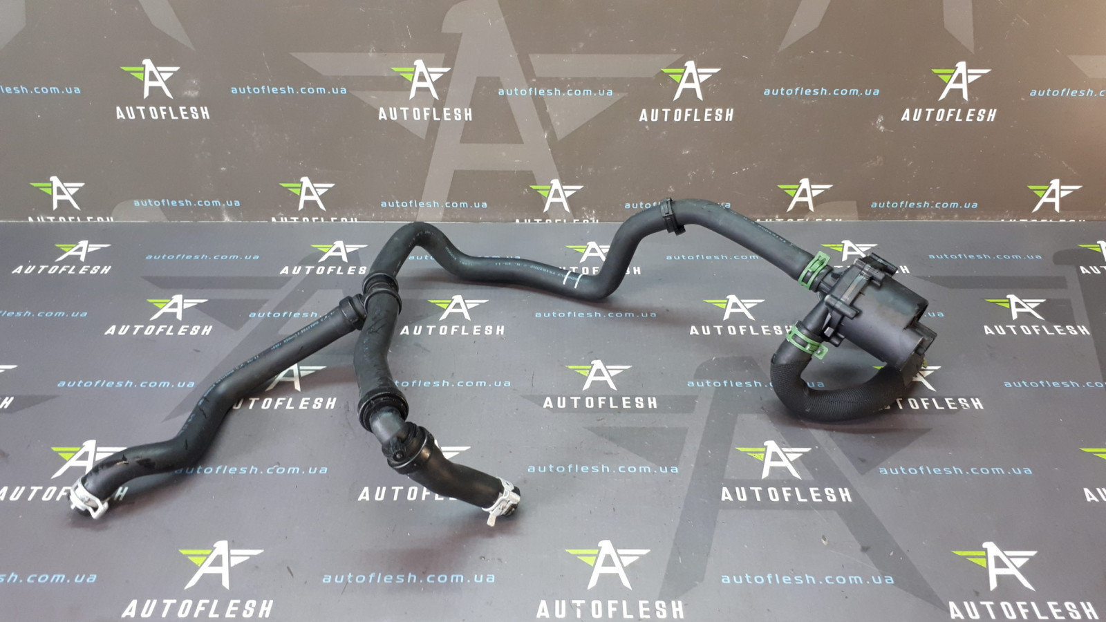 Б/у патрубок системы охлаждения 1800446615, 1.9 dCi для Nissan NV400/ Opel Movano/ Renault Master III