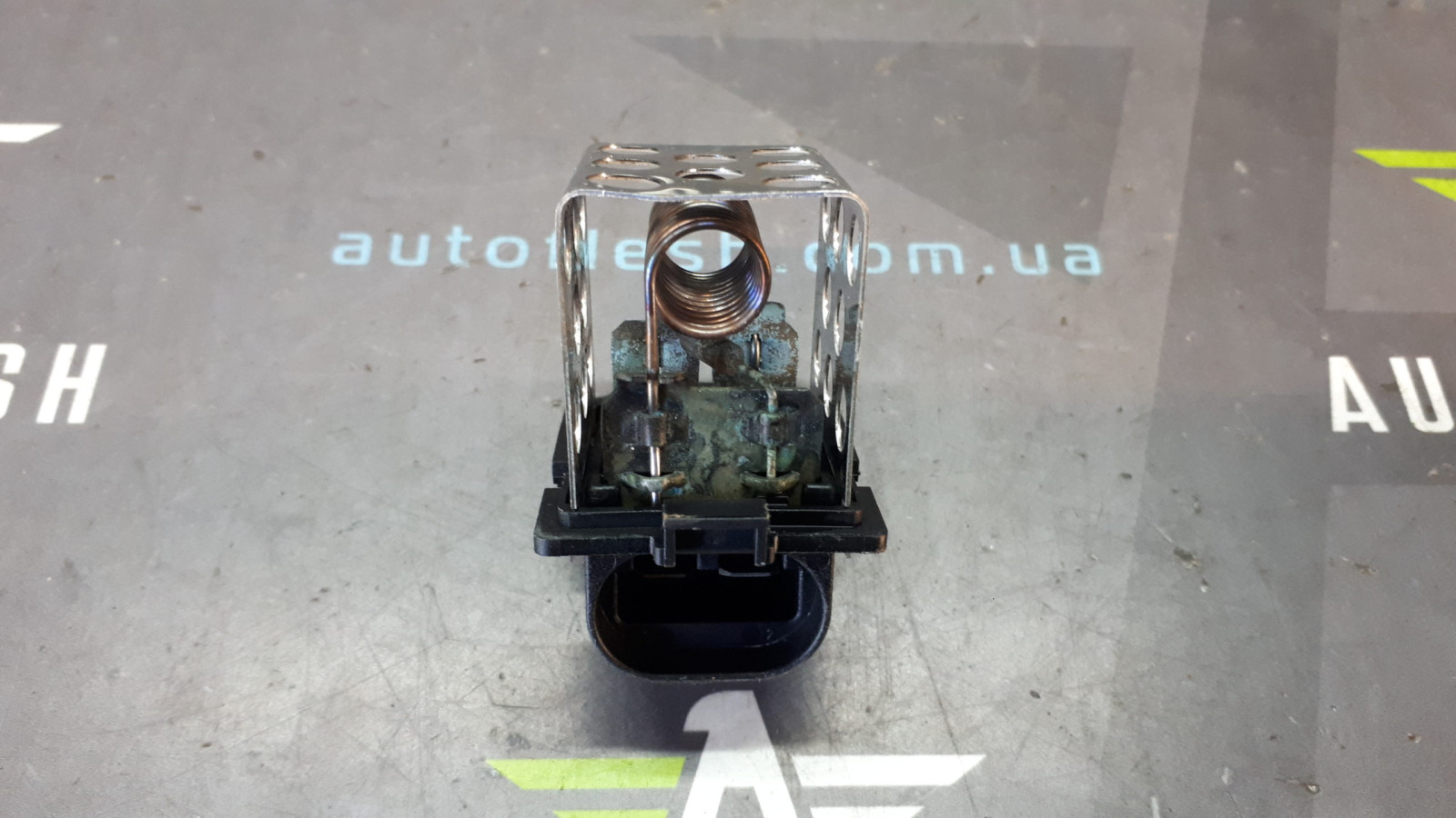 Б/у резистор вентилятора радиатора 8200045082 для Nissan/ Opel/ Renault