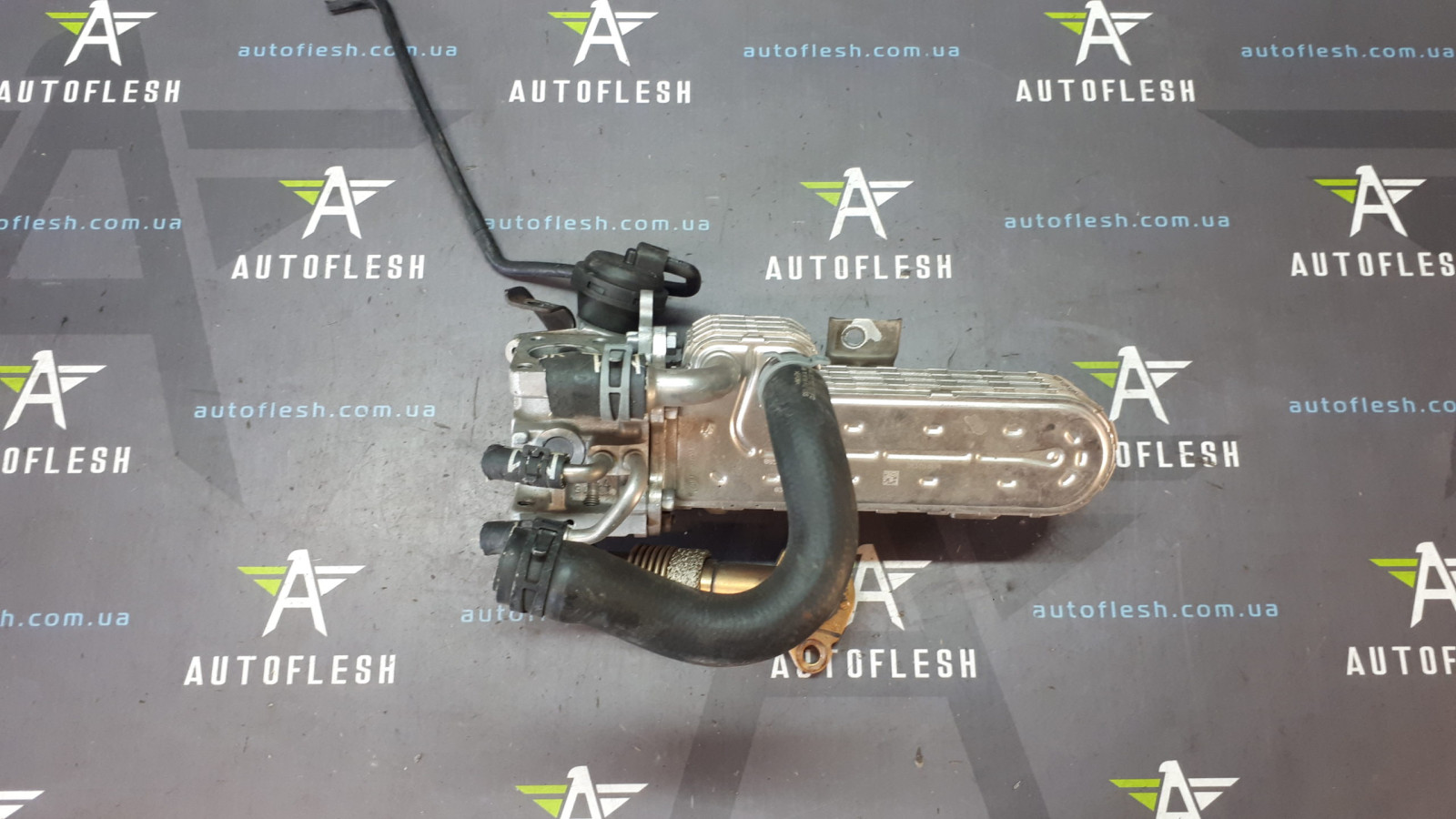 Б/у радиатор системы EGR 038131513AD, 1.9 TDI для Audi/ Seat/ Skoda/ Volkswagen