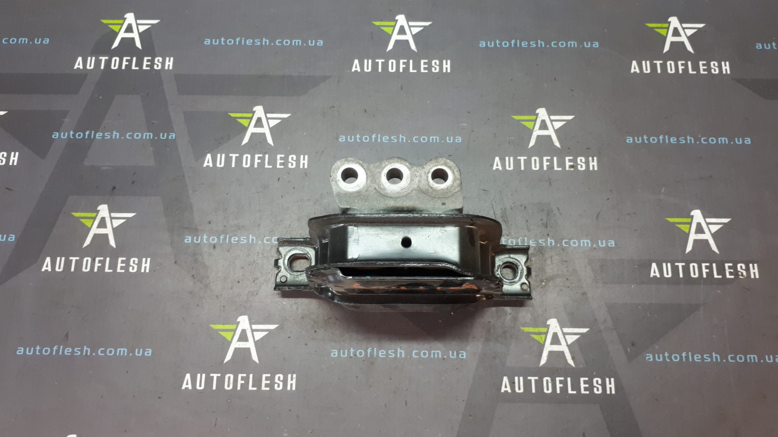 Б/у подушка крепления двигателя H62621C, 2.2 D для Chevrolet Captiva/ Opel Antara