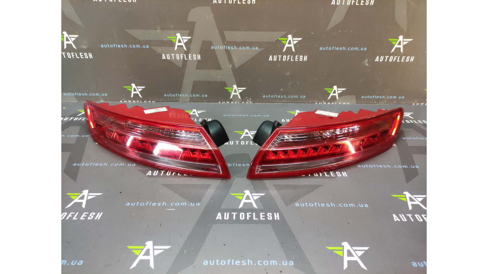 Б/у фонарь задний левый/ правый 265550005R, 265500005R для Renault Laguna Coupe Б/у фонарь задний левый/ правый 265550005R, 265500005R для Renault Laguna Coupe