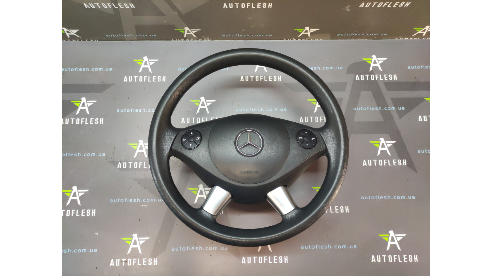 Б/у руль в сборе/ подушка безопасности A6394640401, 6398602502 для Mercedes Viano/ Vito Б/у руль в сборе/ подушка безопасности A6394640401, 6398602502 для Mercedes Viano/ Vito
