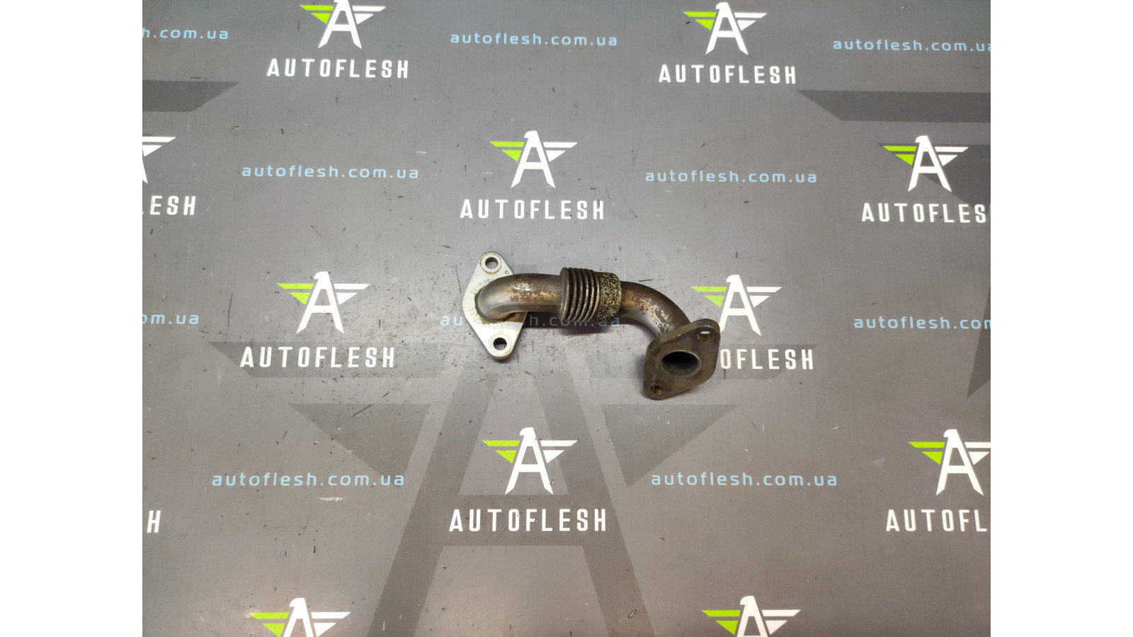 Б/у трубка EGR/ патрубок EGR 038131521CC для Audi/ Seat/ Skoda/ Volkswagen Б/у трубка EGR/ патрубок EGR 038131521CC для Audi/ Seat/ Skoda/ Volkswagen