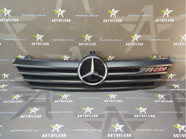 Б/в решітка радіатора A9018800085 для Mercedes Sprinter