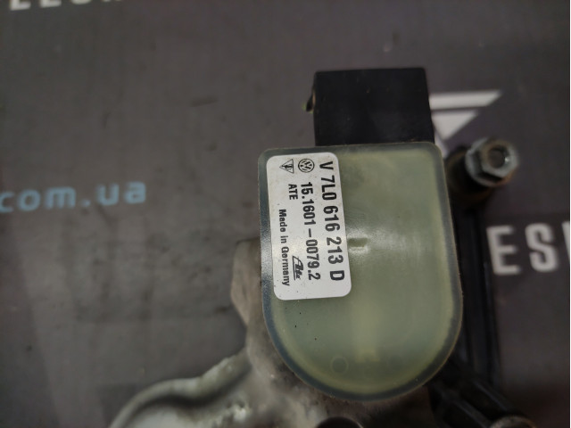 Датчик положення кузова 7L0616213C, 7L0616214C Audi A8 Q7 Porsche Cayenne Volkswagen Touareg Датчик положення кузова 7L0616213C, 7L0616214C Audi A8 Q7 Porsche Cayenne Volkswagen Touareg
