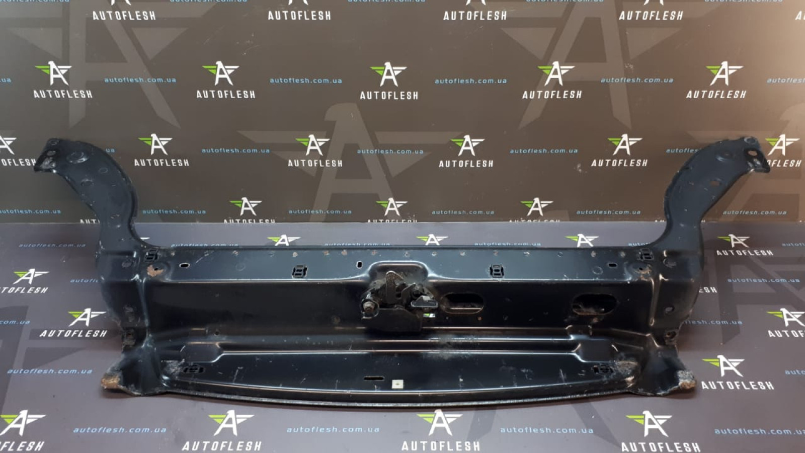 Б/у панель передняя 7106C2, 0551200A1 для Citroen Berlingo/ Peugeot Partner
