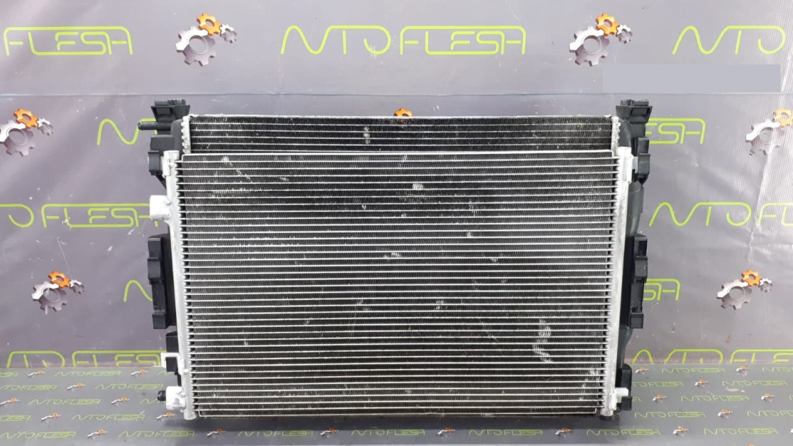 Б/у радиатор кондиционера TSP0225541 для Renault Grand Scenic II/ Megane II/ Scenic II