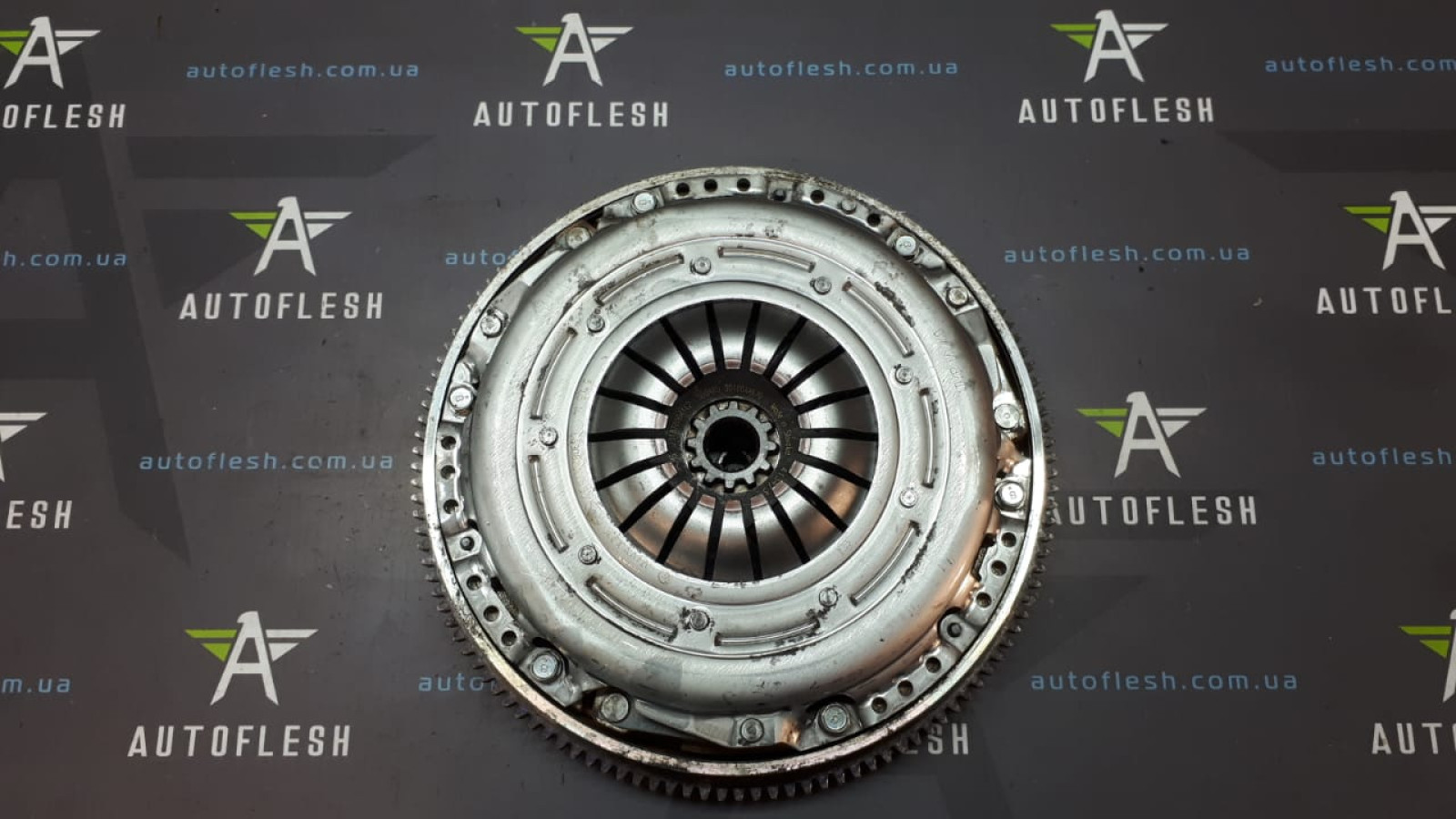 Б/у комплект сцепления 12345AA040, 30100AA970, 30210AA720 для Subaru