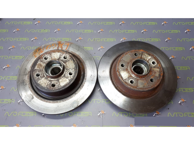 Б/у тормозной диск с подшипником 8200655249 для Renault Laguna II/ Scenic II Б/у тормозной диск с подшипником 8200655249 для Renault Laguna II/ Scenic II