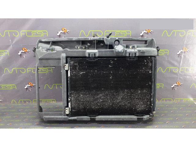 Б/у панель передняя/ телевизор 9801492280 для Citroen C3/ Peugeot 207, 208, 2008 Б/у панель передняя/ телевизор 9801492280 для Citroen C3/ Peugeot 207, 208, 2008